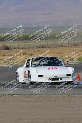 media/May-14-2022-PCA Golden Gate (Sat) [[8ae5da5886]]/Club Race/Session 1 (Outside Grapevine)/